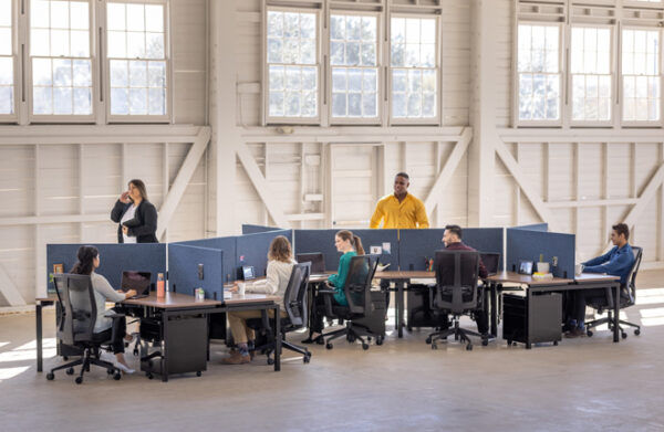 Blade Laminate Benching Desk with Integrated Power