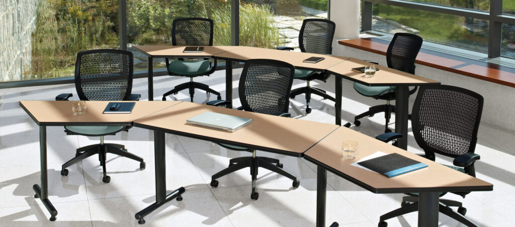 connectables-cnn504-office-tables-01