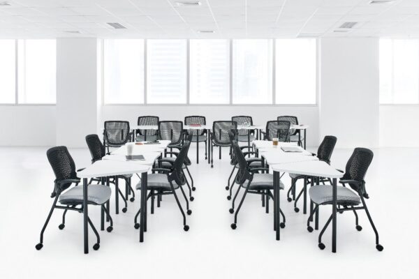 Zook White Curved Activity Table with Black Legs