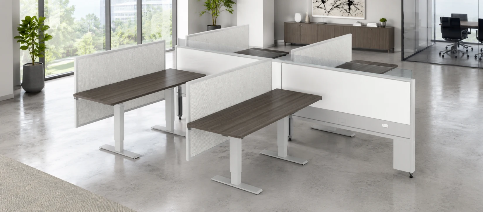 4 Person Semi Private 5x5 Cubicle with Height Adjustable Worksurface
