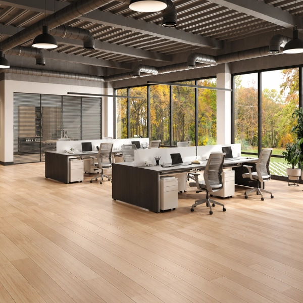 Blade Benching Workstation with Power Integration