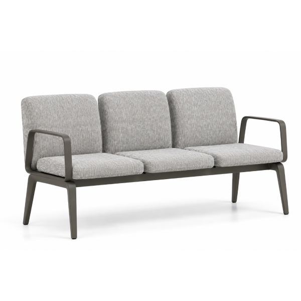 Comprise Three-Seat Healthcare Tandem Seating