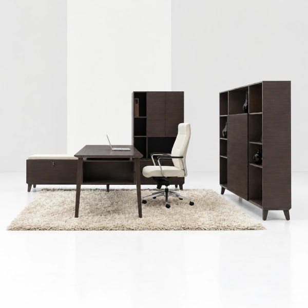 Corby Laminate And Veneer Desking CBY205